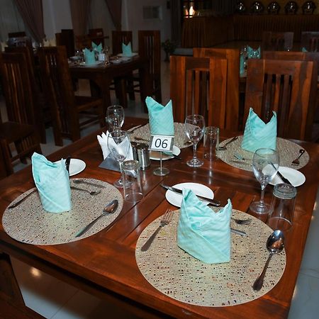 Jkab Park Hotel ตรินโคมาลี ภายนอก รูปภาพ