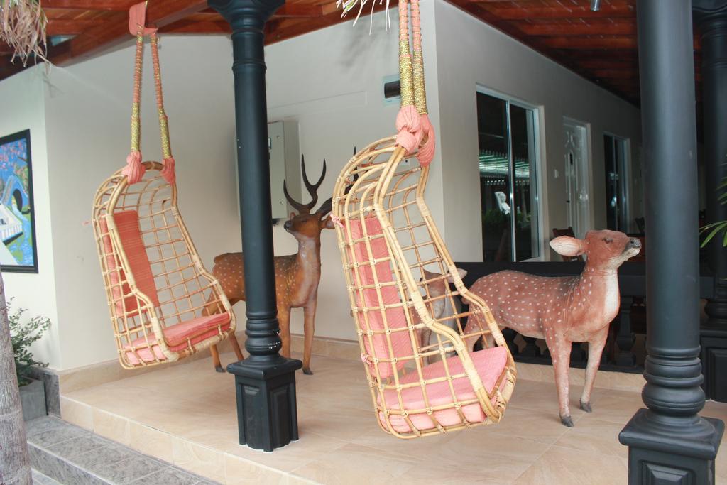 Jkab Park Hotel ตรินโคมาลี ภายนอก รูปภาพ