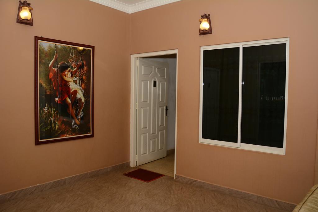 Jkab Park Hotel ตรินโคมาลี ภายนอก รูปภาพ