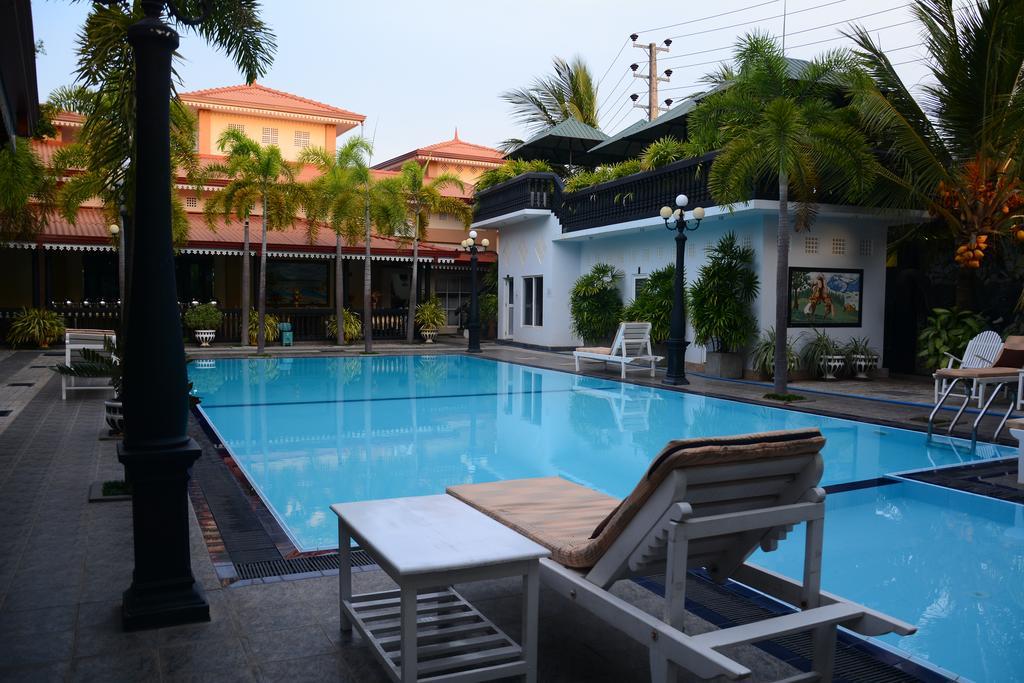 Jkab Park Hotel ตรินโคมาลี ภายนอก รูปภาพ