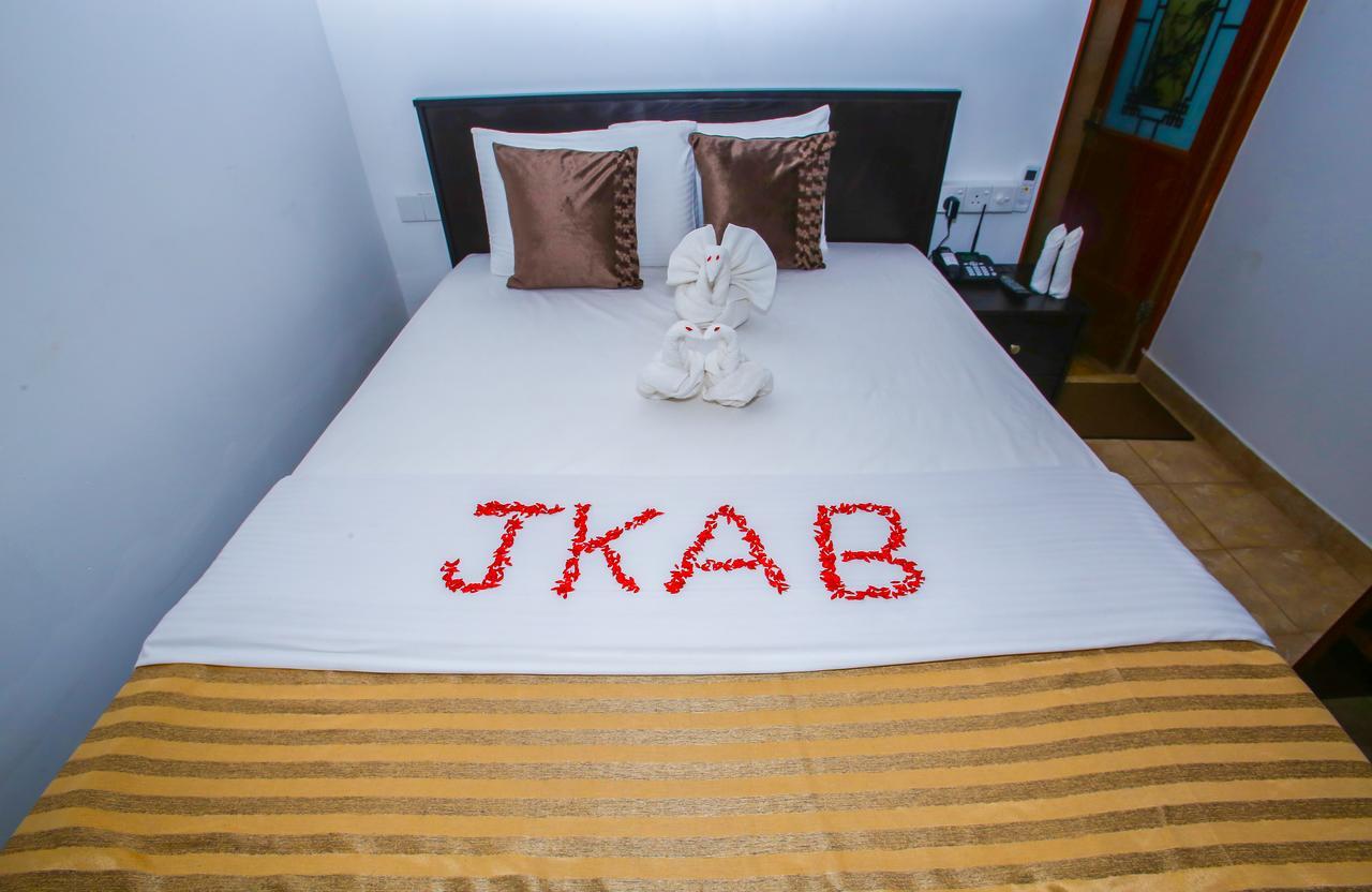 Jkab Park Hotel ตรินโคมาลี ภายนอก รูปภาพ