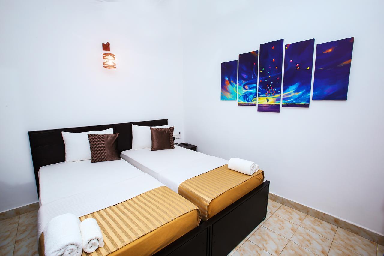 Jkab Park Hotel ตรินโคมาลี ภายนอก รูปภาพ